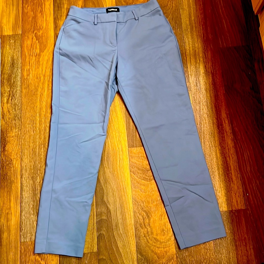 Express Publicist Ankle Mid-Rise Pants!!